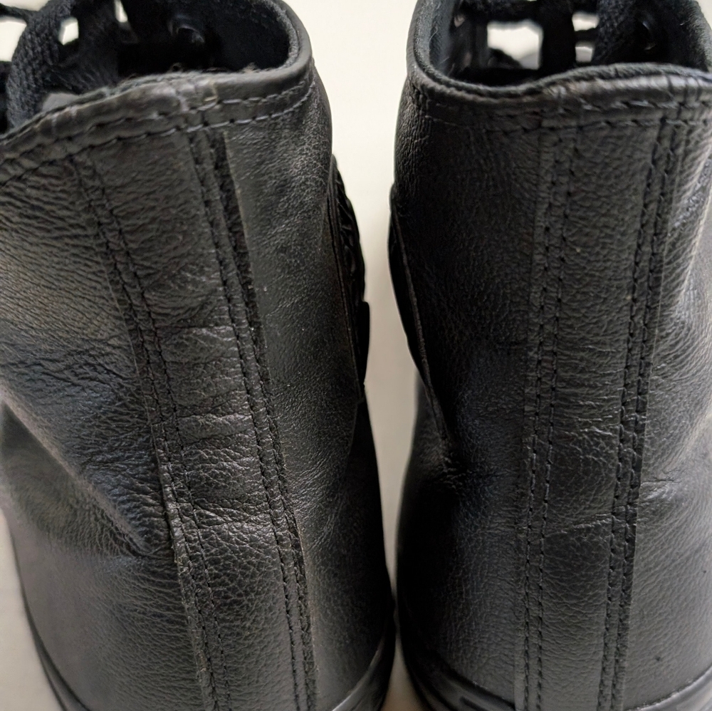Converse Chuck Taylor Shoes All Star HighTop Black Leather 135251C Mens Size 11 - Picture 8 of 12
